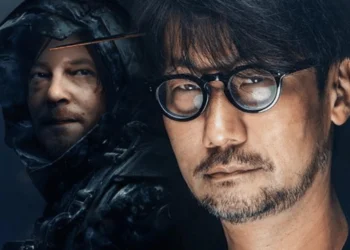 Os 10 melhores jogos de Hideo Kojima ! 32 Hideo Kojima de óculos ao lado de Norman Reedus em traje de Death Stranding